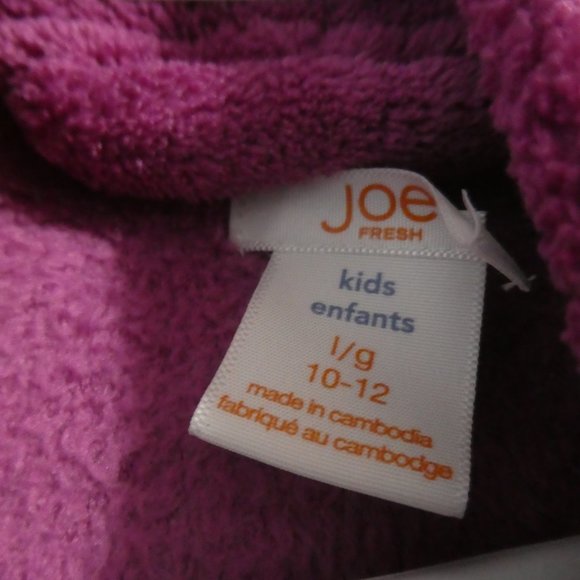 JOE FRESH | large, 10-12 kids | Purple Bathrobe With Snowflake Pocket - Picture 9 of 15